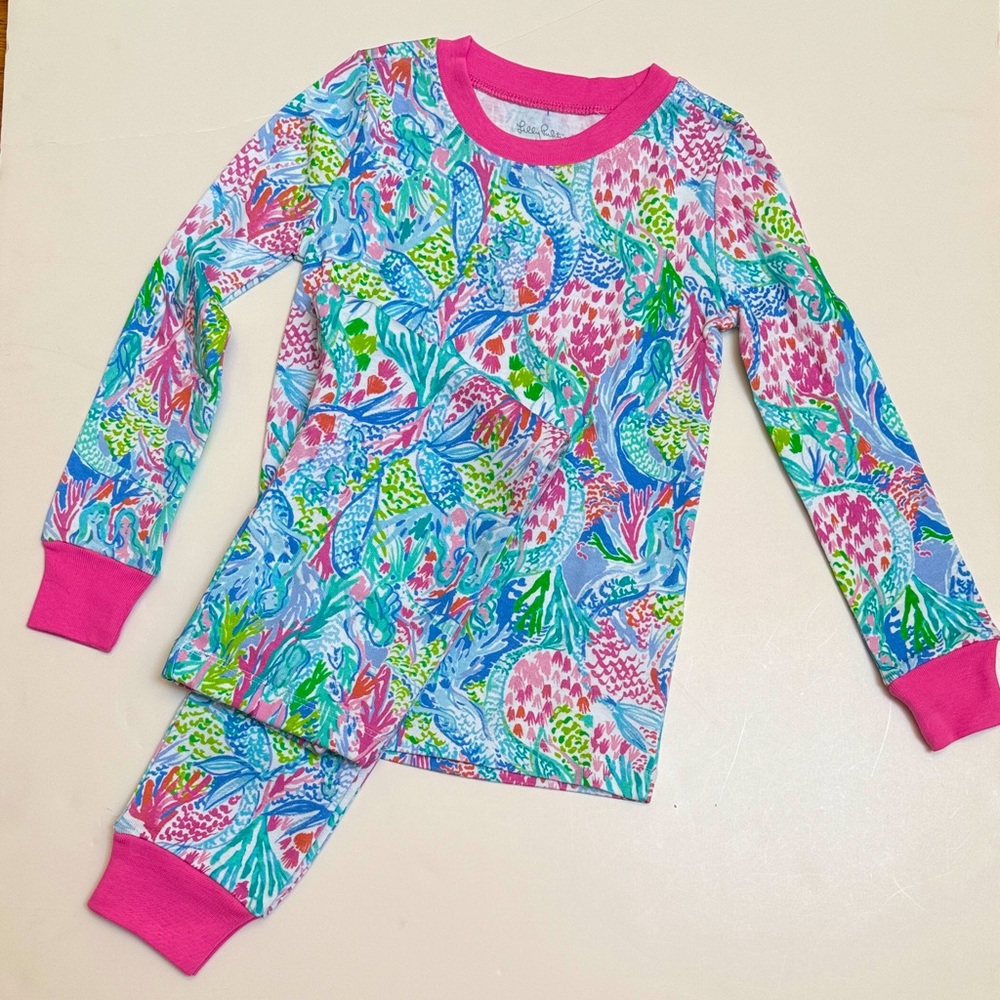 NWT Lilly Pulitzer for Pottery Barn Kids Pink Multicolor Mermaid Print Pajamas